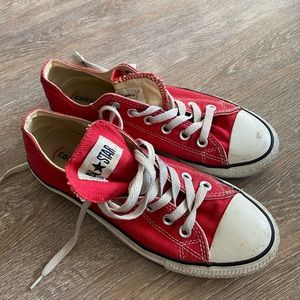Red converse